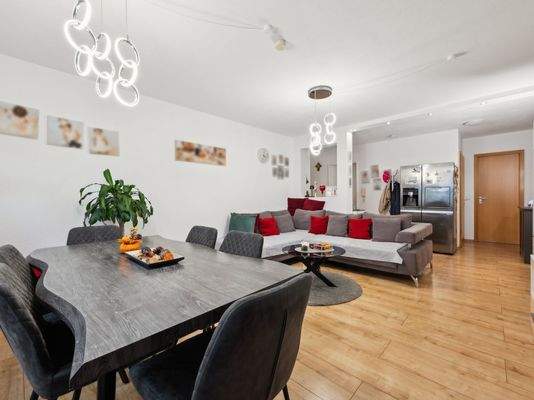 Moderne 3 Zimmerwohnung 