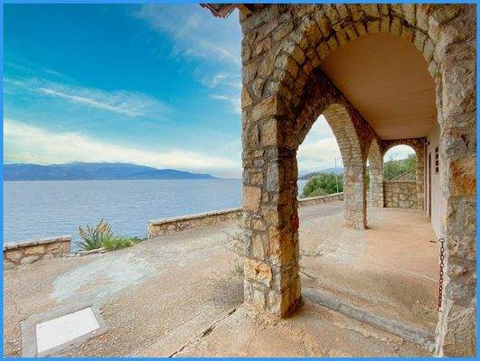 1cccb79eba714ec1b9b306bc8f97ee8c-original