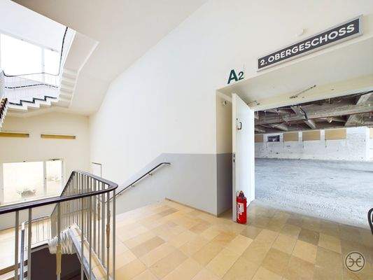 Eden-Ehbrecht-Immobilien_Gewerbe-Büro-Praxis_Ex-C&A_OGs015