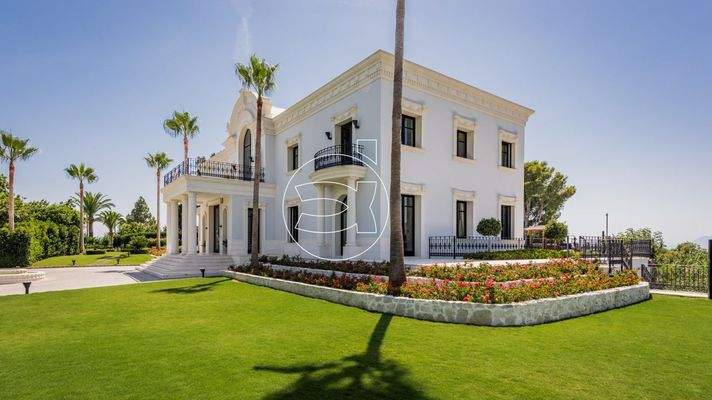 Villa in Marbella East