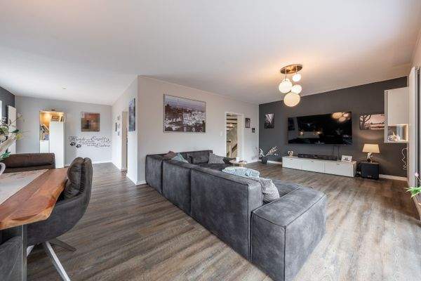 DI | Forbes Global Properties