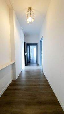Flur (1)