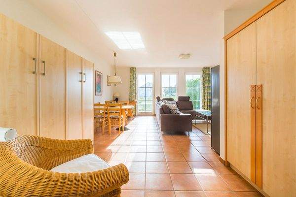 Wohnbereich mit Schrankbett