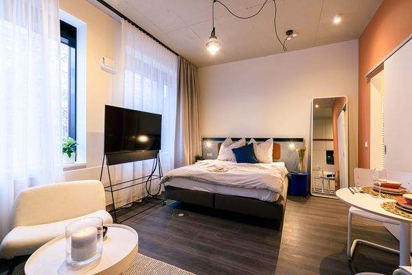 HAVENS LIVING Frankfurt Apartment Artist