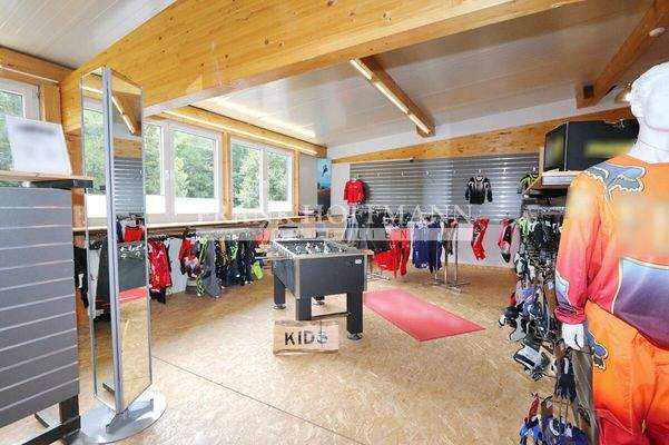 M2457 OG - Verkaufsfläche 1.2