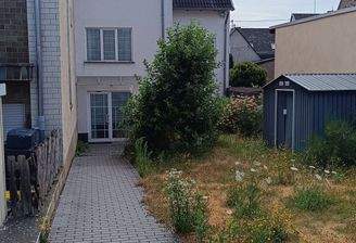 Straßenansicht