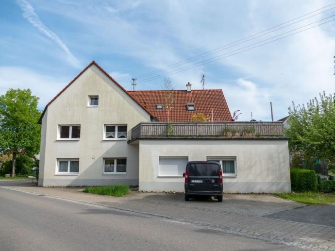 GUTE RENDITE! Voll vermietetes 9-Familienhaus mit Dachterrasse in der Ortsmitte von Fleischwangen