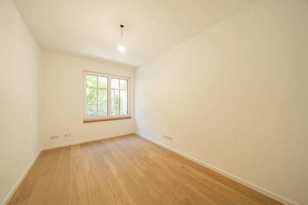 TS25 - WHG01 - 006.jpg