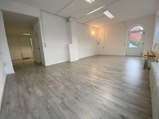 1. Ladenfläche Eingang