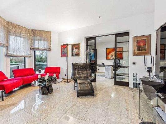 Wohnbereich mit Kamin