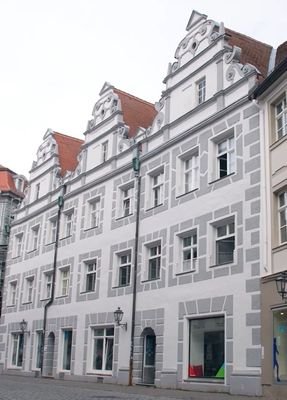 00_01_Aussen_Haus_Aussenansicht.jpg