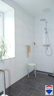 39c3abb9-f4a4-40f5-9f1f-f2ba43ec1b1e