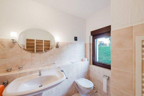 Waschbecken und Tageslicht