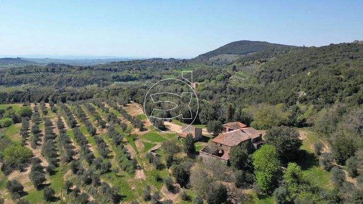 Großflächiges Anwesen