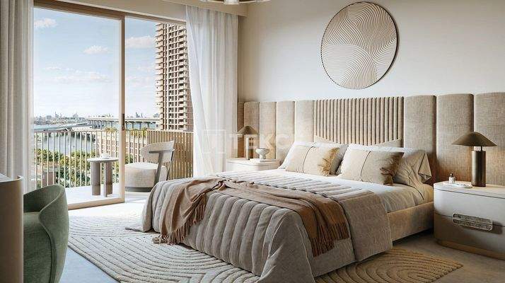 Apartments with Sea and City Views in Dubai Creek Harbour