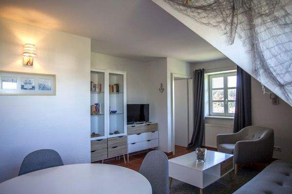Ferienwohnung_D58_am_Bakenberg_auf_Ruegen_Wohnzimmer