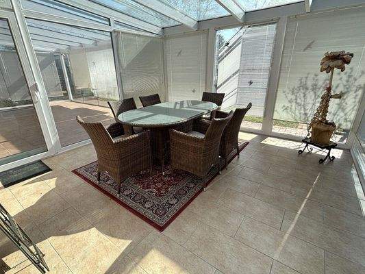 Wintergarten mit Beschattung