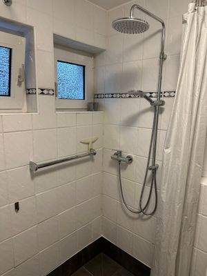 Dusche.jpeg