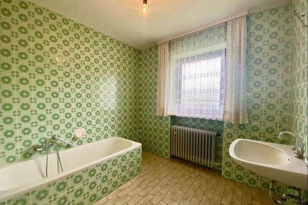 Erdgeschoss-Badezimmer