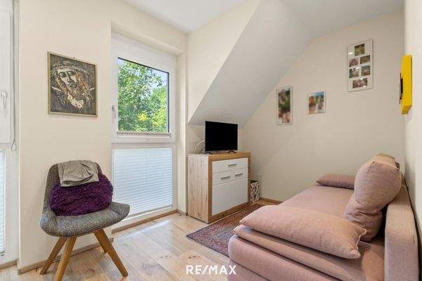 Gästezimmer Büro DG (1)