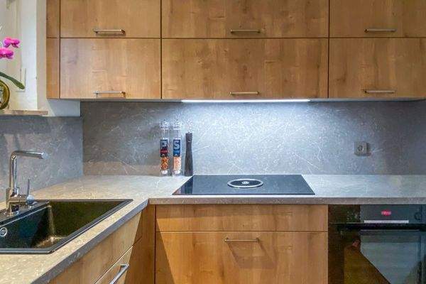  Einbauküche mit Bora-Kochfeld