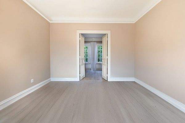 Wohnraum Hochparterre