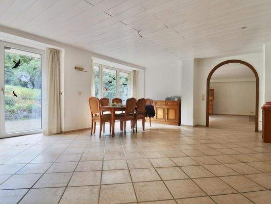 Essbereich mit Terrassenzugang