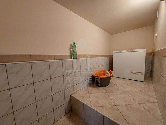 Weiterer Abstellraum