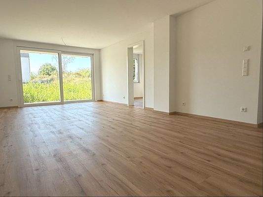 Wohnen mit Zugang zu Terrasse und Garten