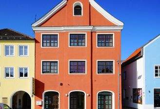 Frontansicht Stadtplatz