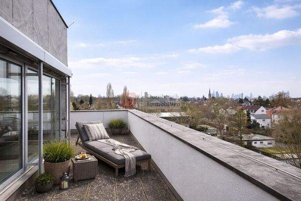 Terrassenansicht Bild 2 - Virtual Staging