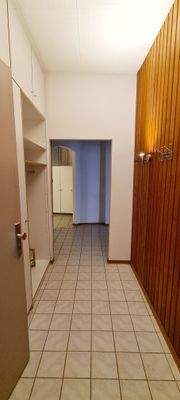 Eingangsbereich mit Einbauschrank