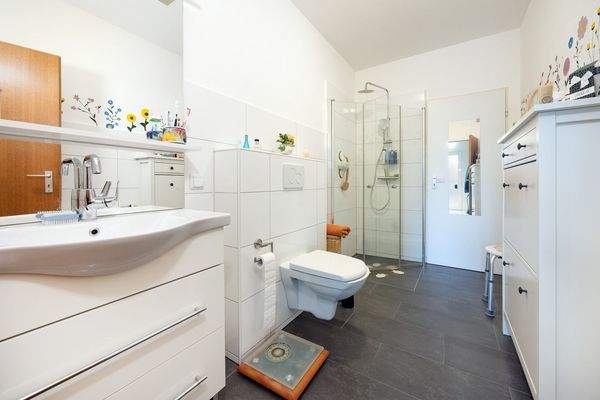 Bad Einliegerwohnung