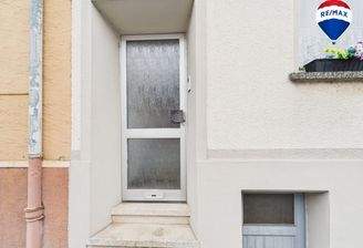 RE:MAXImmobilienDeLuxRodenForne