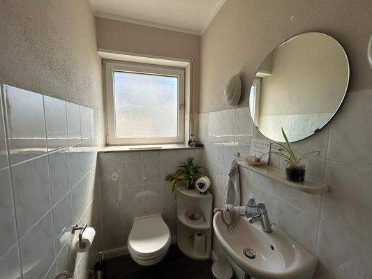 Gäste-WC (EG-Wohnung)