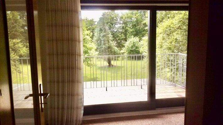 Schule Balkon Zimmer 1