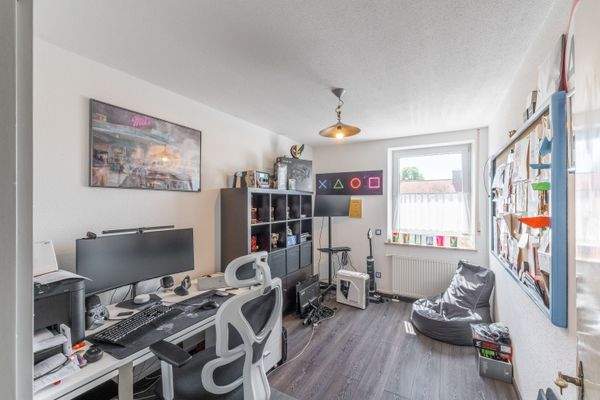 Kinderzimmer, Wohnung 2 (OG)