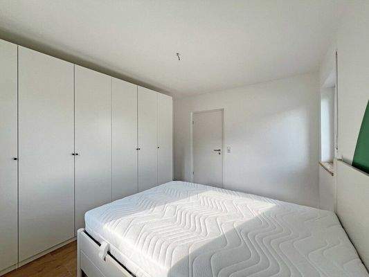 V019-2025_Schlafzimmer_Ansicht_2