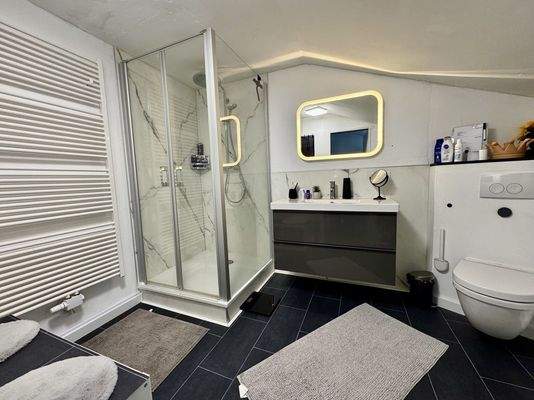 Badezimmer Dachgeschoss