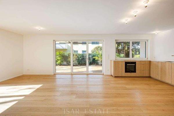 Küche mit Blick auf Terasse