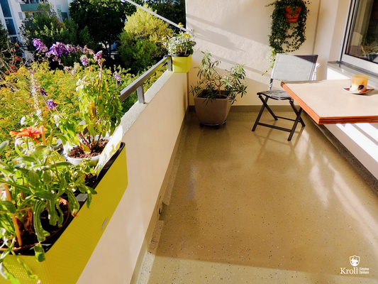 Balkon im Sommer