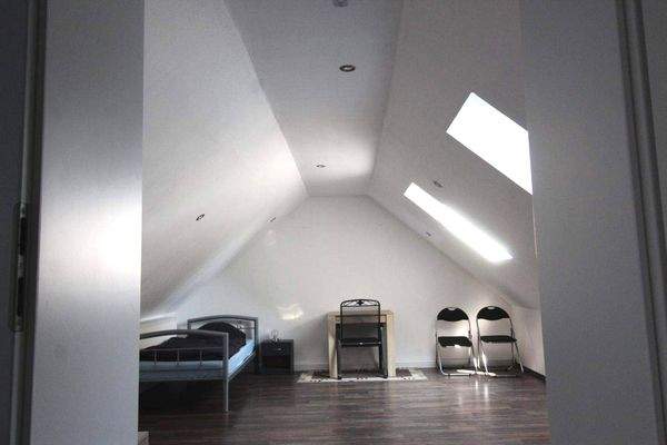 Büro  /  Kinderzimmer