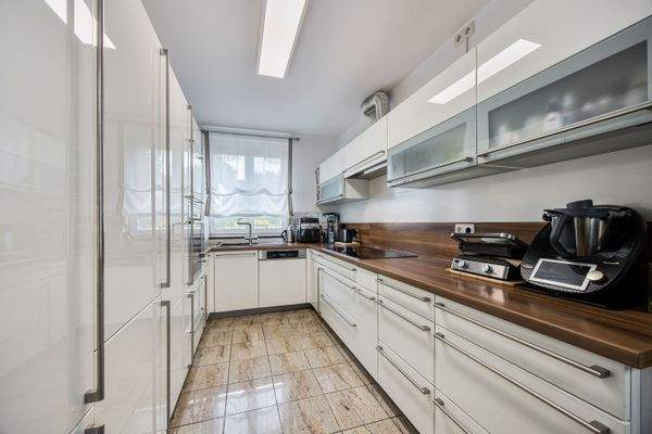 Gepflegte Faro Einbauküche | Die Küche ist im Kaufpreis enthalten