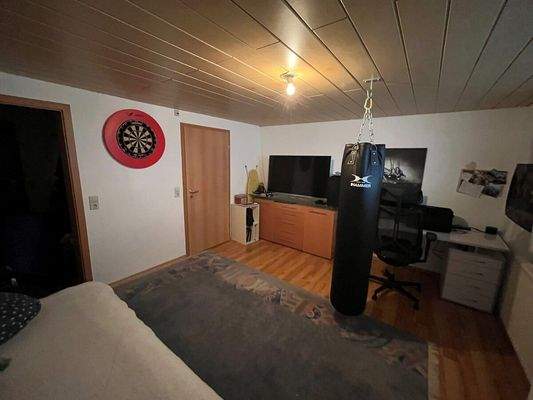 Hobbyraum UG mit zwei Zugängen