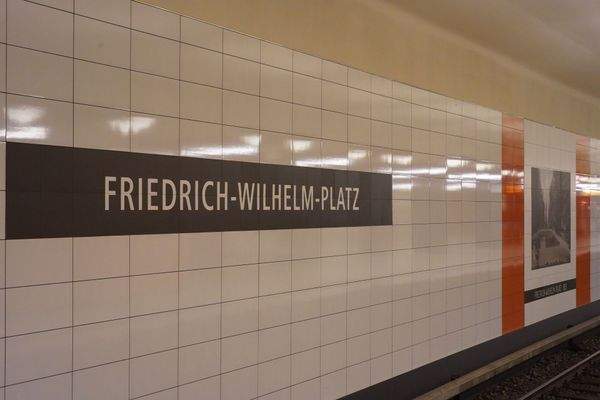 U-Bhf Friedrich-Wilhelm-Platz