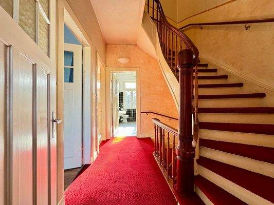 Treppenaufgang zum Dachgeschoss