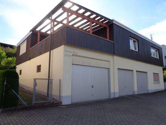 Hausansicht von der Straße