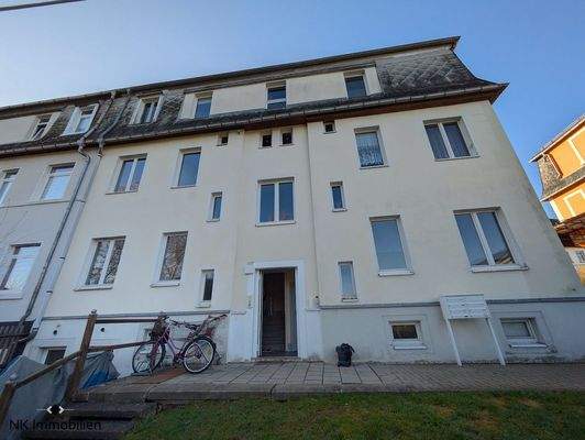 Gebäude (Hinteransicht)