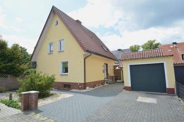 Frontansicht des Hauses