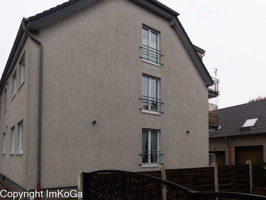 9568 Seitenansicht Hofeinfahrt